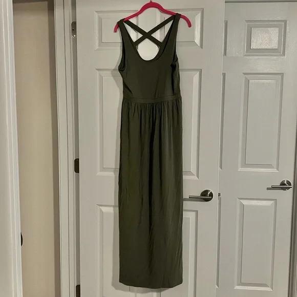 LOFT | Dresses | Loft Olive Green Maxi Dress Worn Once | Poshmark
